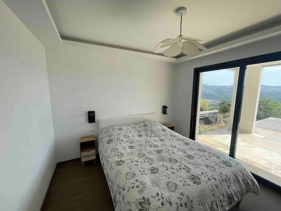 L'Evasion Villa Corent Frankrike